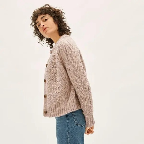 NWT Everlane Cloud Cable Cardigan Heathered Birch - Picture 2 of 5